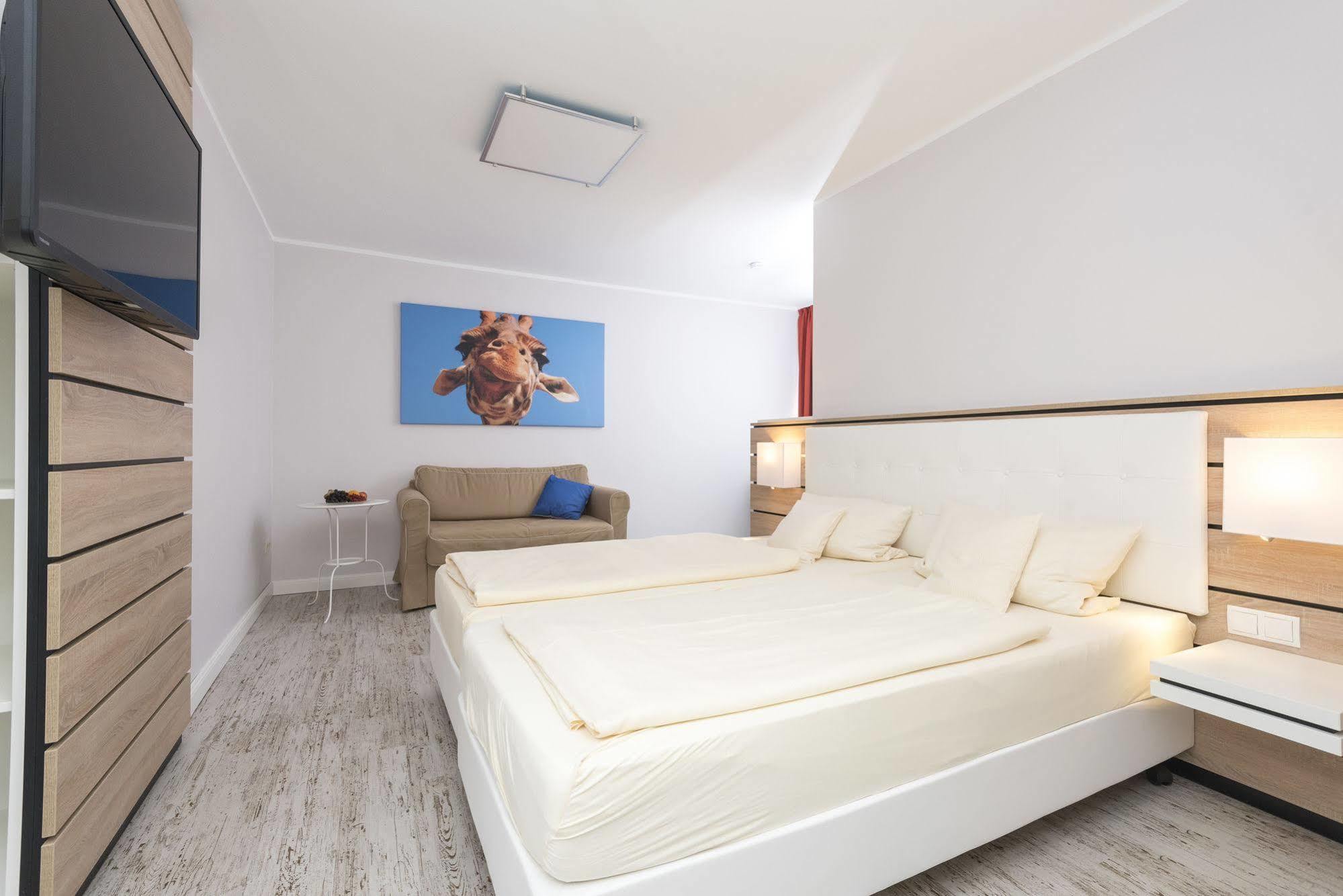 Hotel Tiek Superior Meppen Zewnętrze zdjęcie